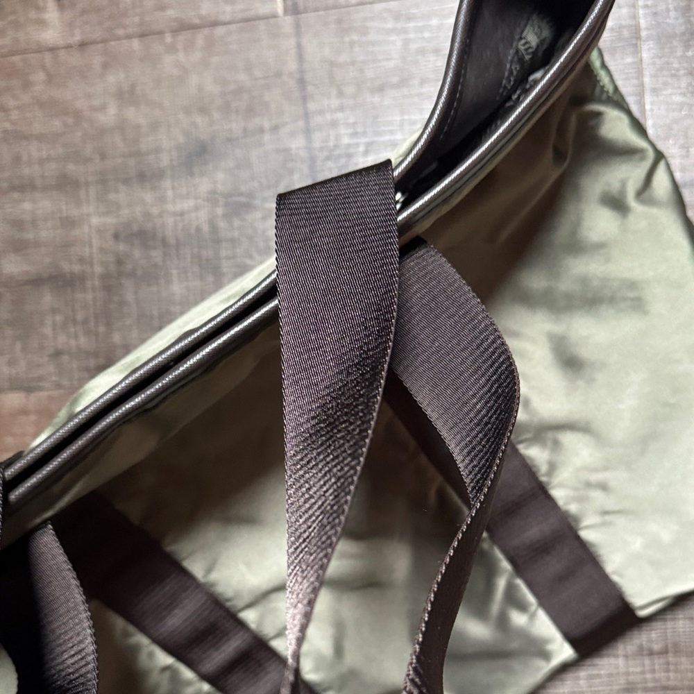 Prada Nylon Olive Green Shoulder bag - Picture 10 of 16
